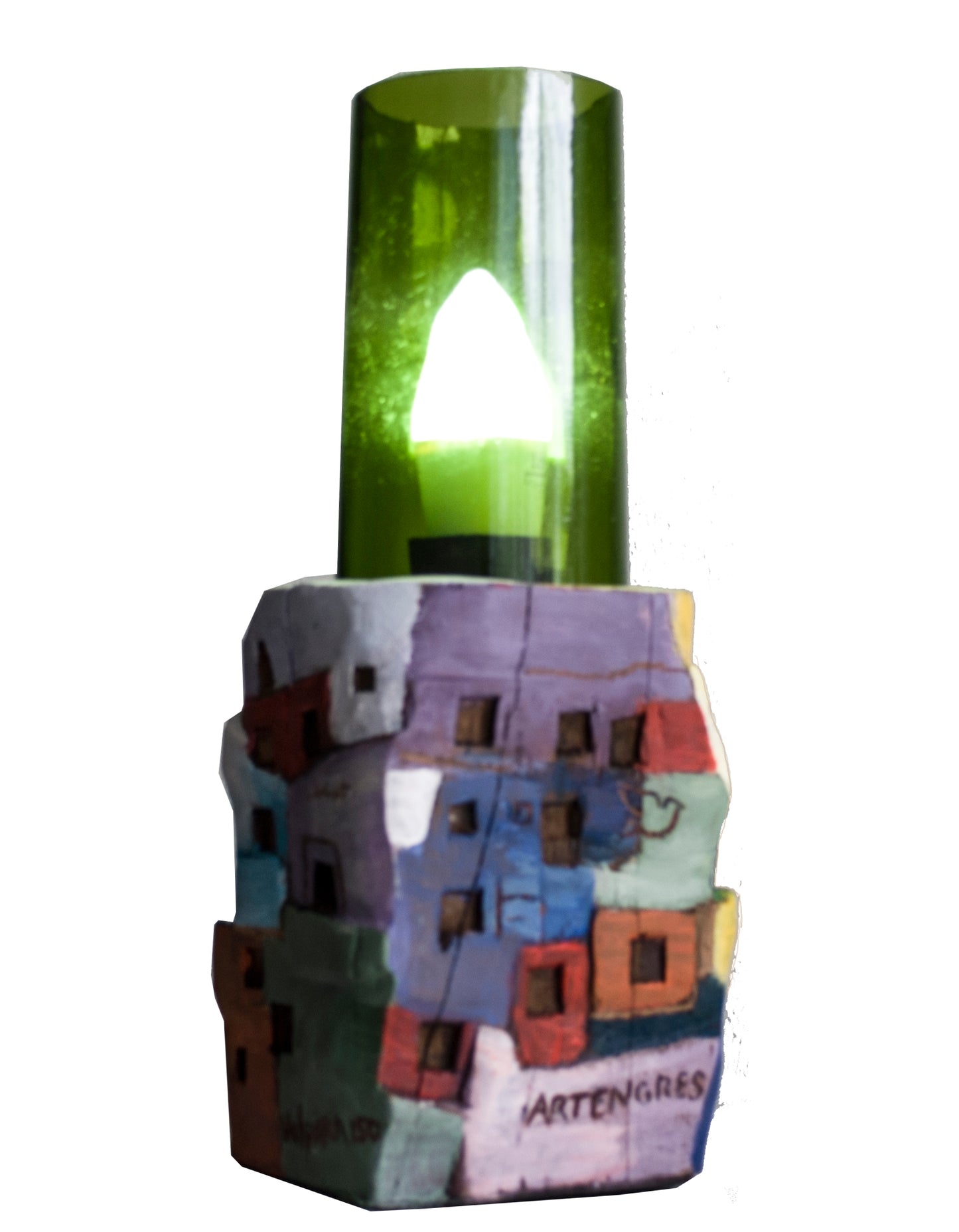 lámpara de mesa tallada